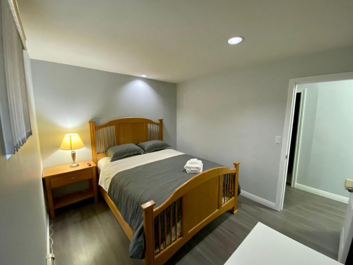 Anne'S Bnb Surrey Bagian luar foto