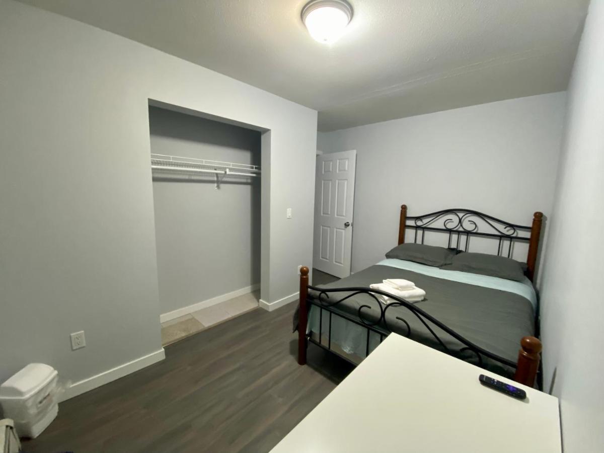 Anne'S Bnb Surrey Bagian luar foto